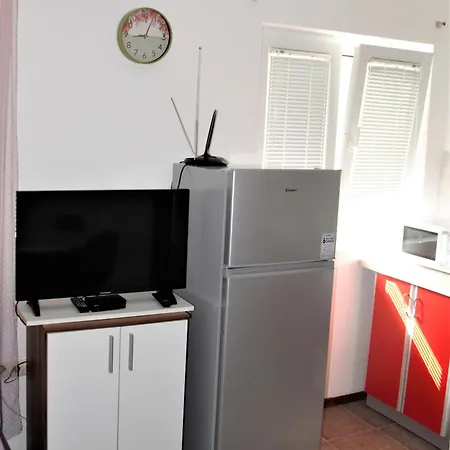 Dvije Palme
