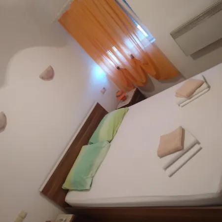 Dvije Palme * Šibenik