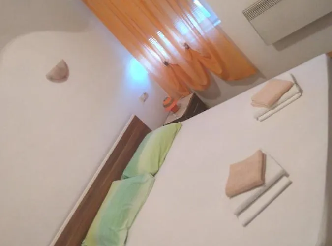 Dvije Palme * Šibenik